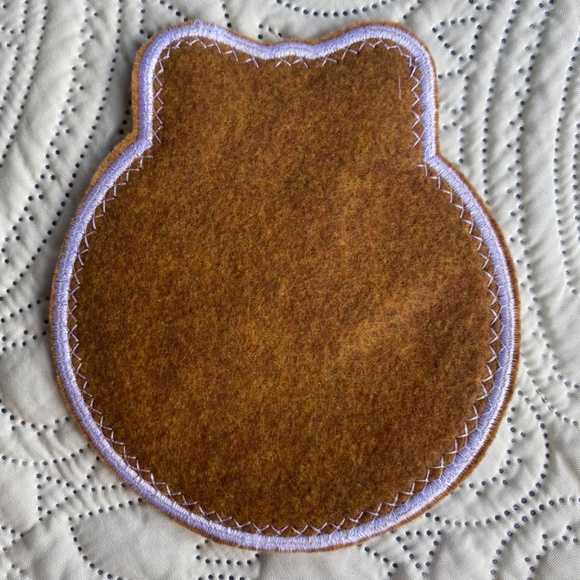 Gingerbread Girl & Boy Mug-rug, 2 Pack Embroidered Felt Mug Rugs. - Picture 6 of 9